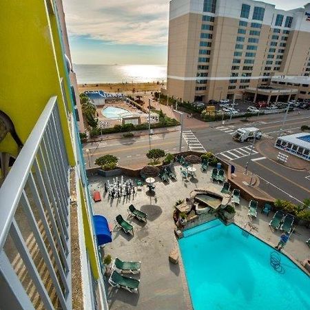Days Inn By Wyndham Virginia Beach At The Beach Esterno foto