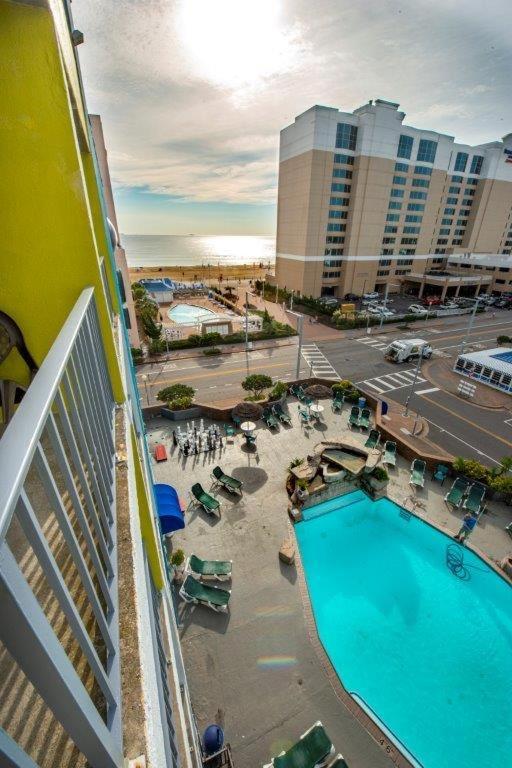 Days Inn By Wyndham Virginia Beach At The Beach Esterno foto